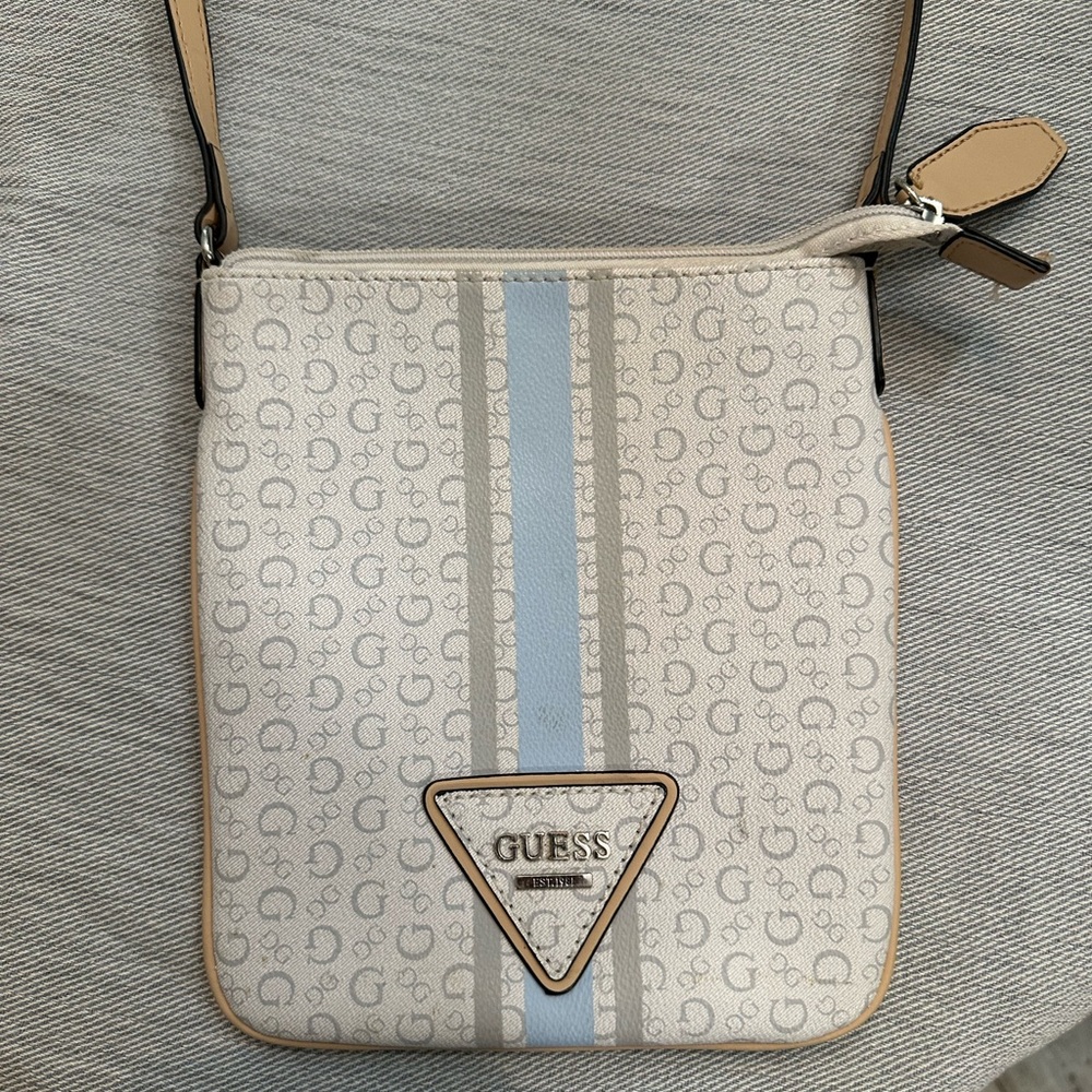 Guess Crossbody